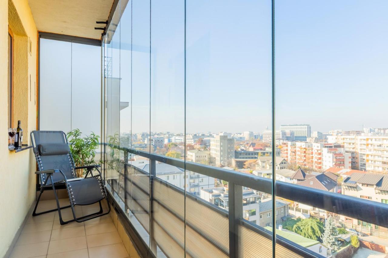 Lovely Apartment With City View 布加勒斯特 外观 照片